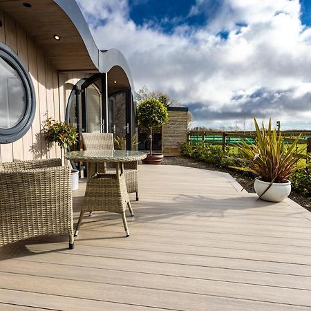 The Lodge @Quarrywood Tenby Exterior foto